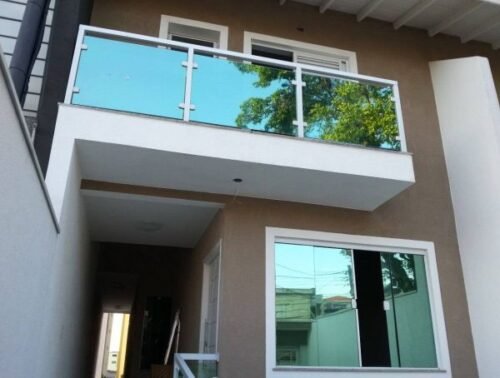 home-03